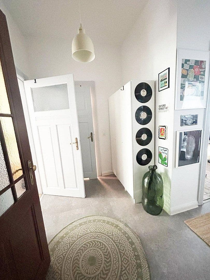 Prenájom bytu 3-izbový 89 m², Bremen, Brémy Prenájom bytu 3-izbový 89 m², Bremen, Brémy