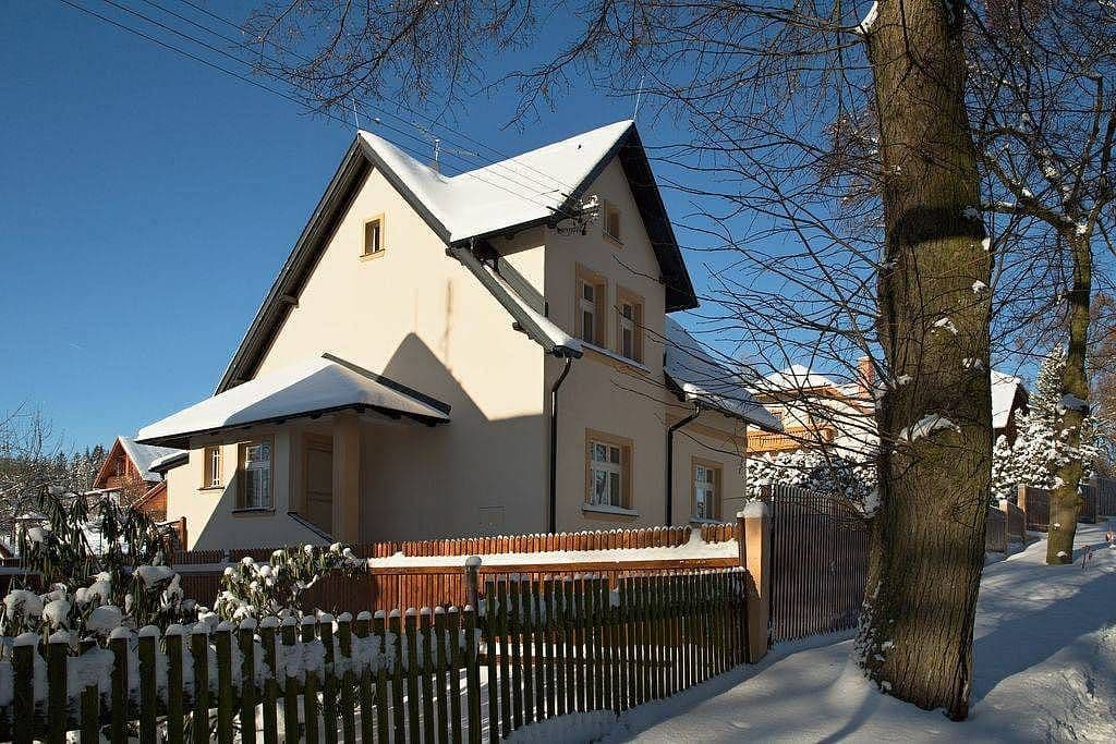 Prenájom rekreačného objektu, Kolová, Karlovarský kraj Prenájom rekreačného objektu, Kolová, Karlovarský kraj