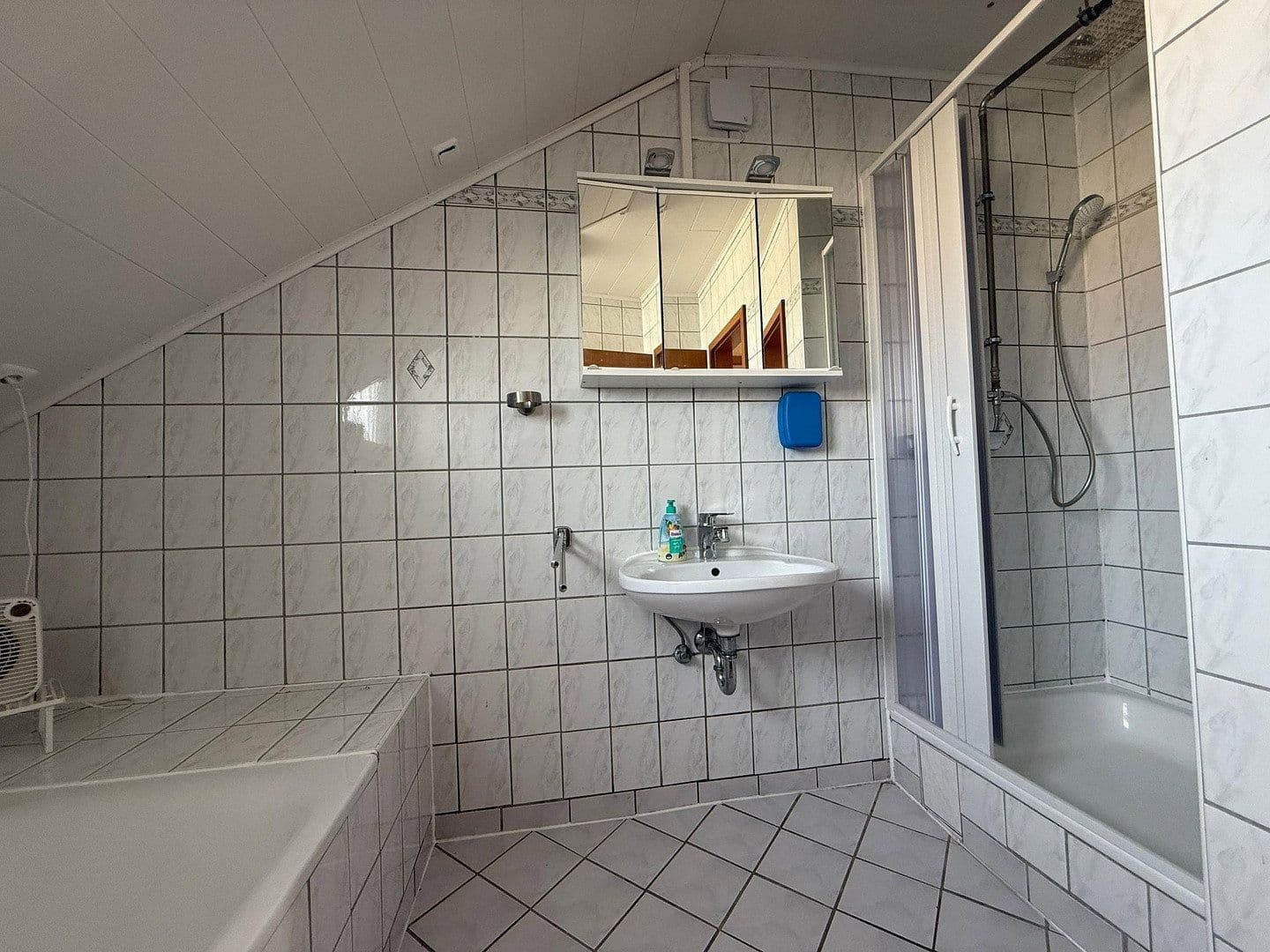 Predaj domu 170 m², pozemek 212 m², Griesheim, Hesensko Predaj domu 170 m², pozemek 212 m², Griesheim, Hesensko