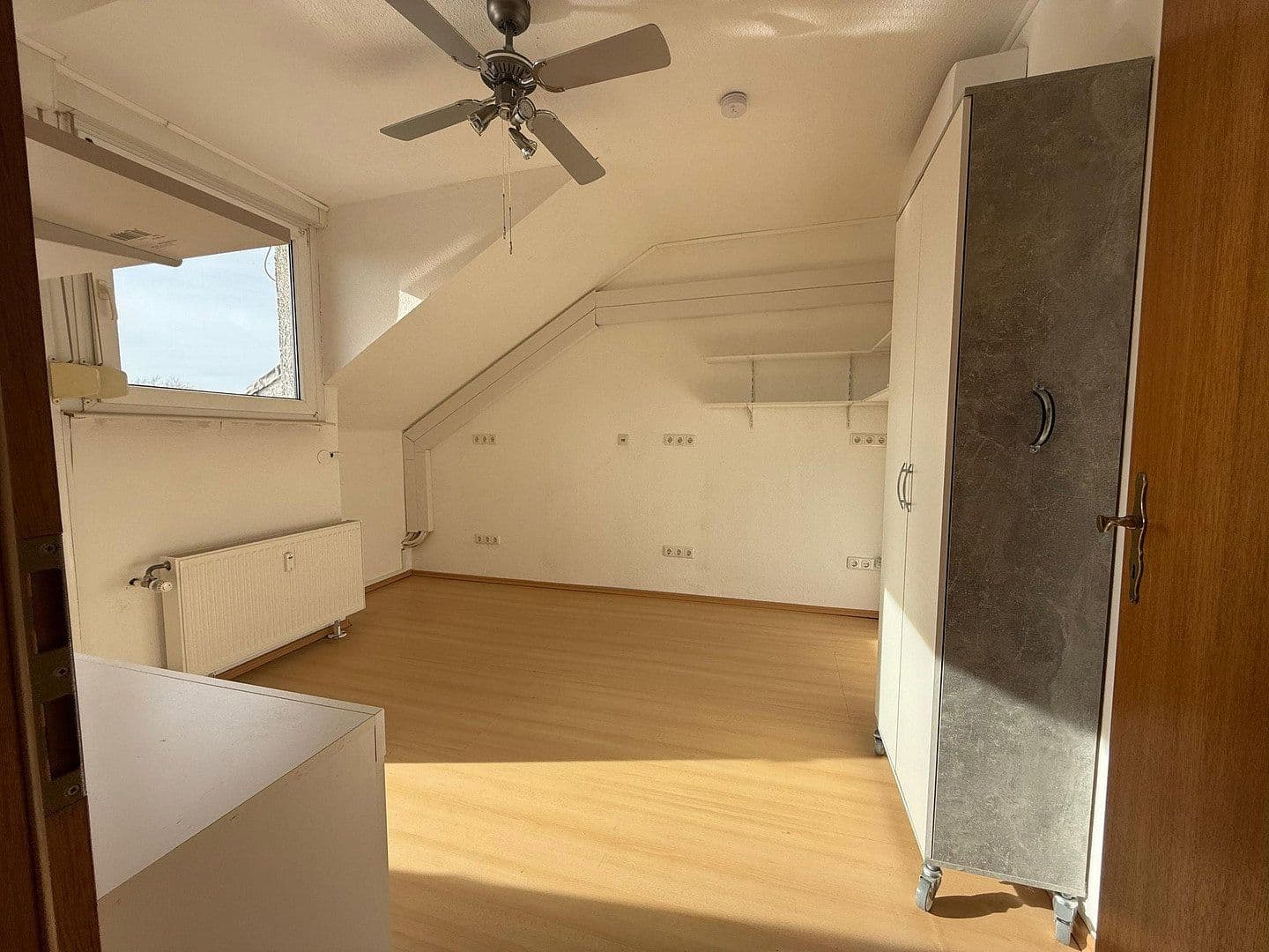 Predaj domu 170 m², pozemek 212 m², Griesheim, Hesensko Predaj domu 170 m², pozemek 212 m², Griesheim, Hesensko