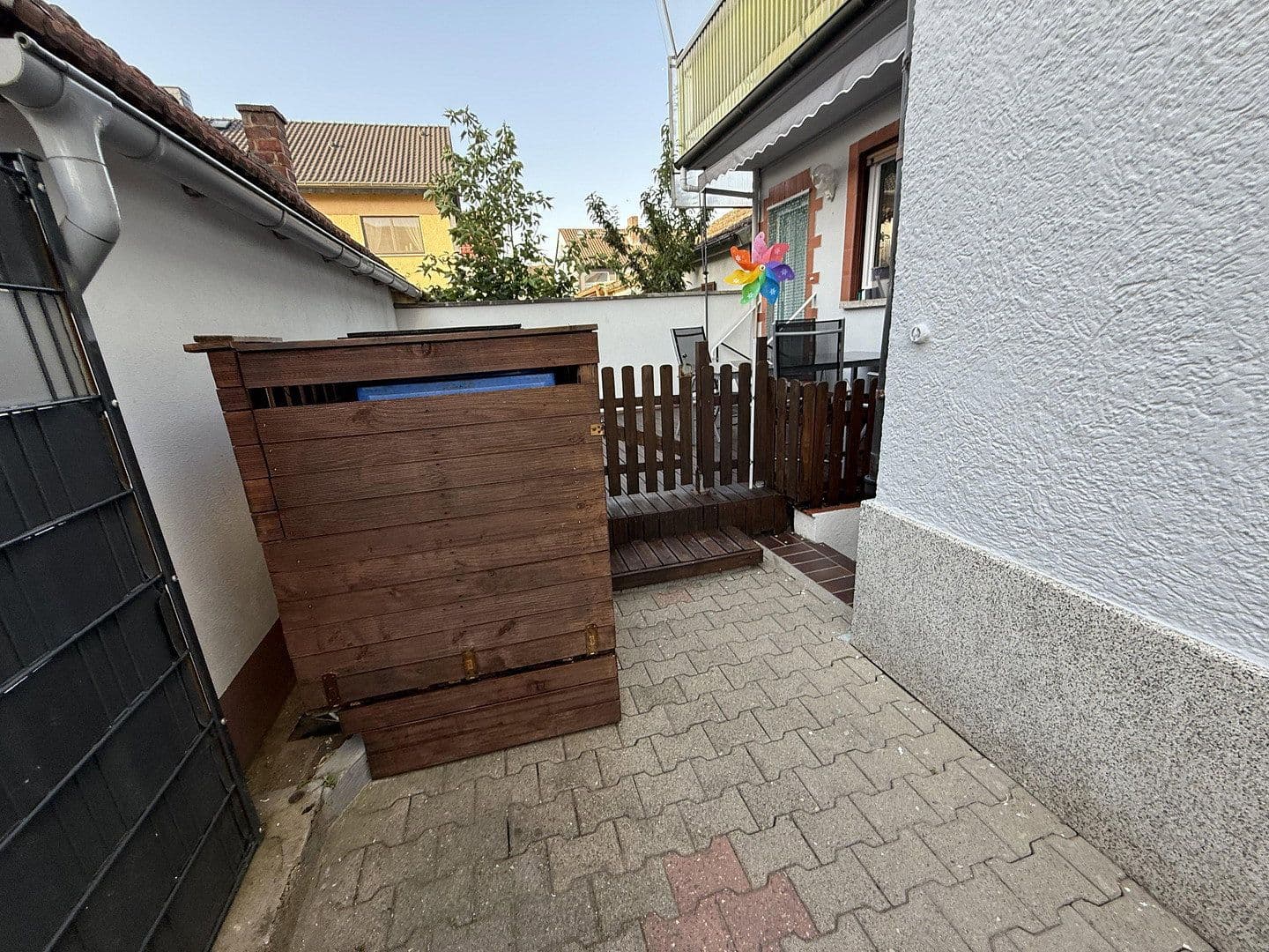 Predaj domu 170 m², pozemek 212 m², Griesheim, Hesensko Predaj domu 170 m², pozemek 212 m², Griesheim, Hesensko