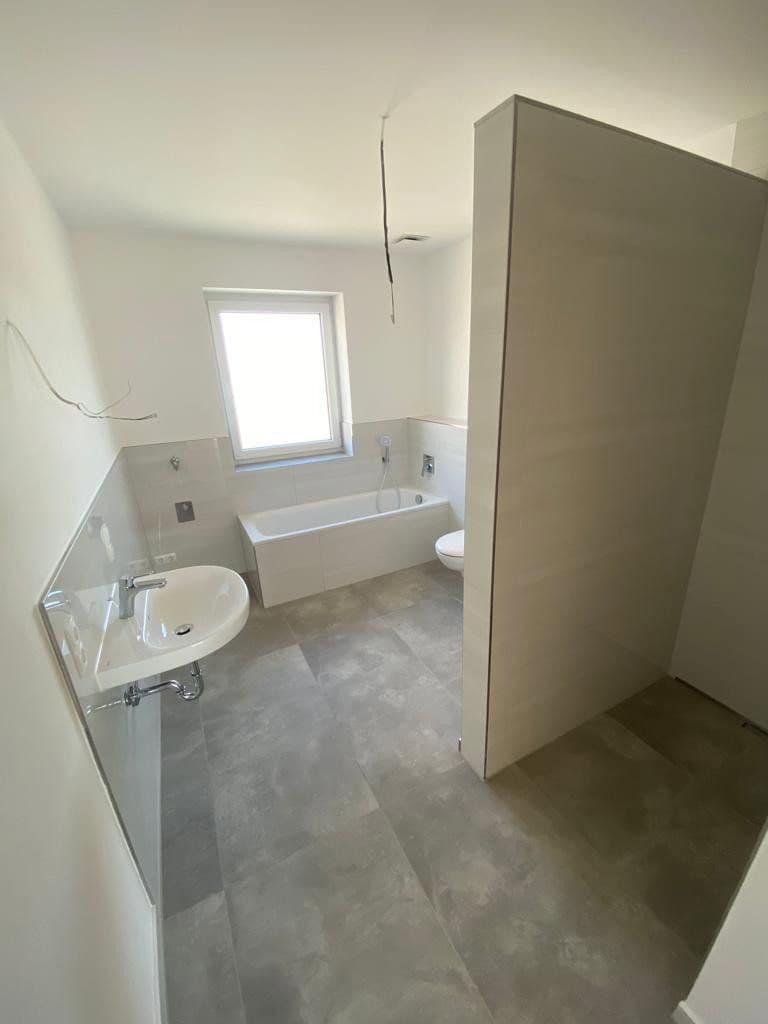 Prenájom bytu 3-izbový 87 m², Traubenweg 2, Osnabrück, Dolné Sasko Prenájom bytu 3-izbový 87 m², Traubenweg 2, Osnabrück, Dolné Sasko
