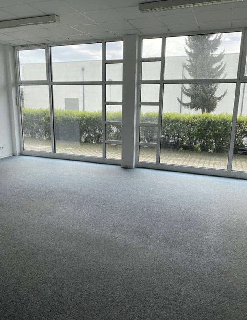 Prenájom kancelárie 109 m², Finowfurter Ring 12, Schorfheide, Brandenbursko Prenájom kancelárie 109 m², Finowfurter Ring 12, Schorfheide, Brandenbursko
