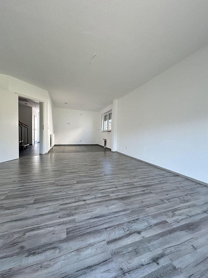 Prenájom domu 125 m², pozemek 292 m², Albert-Spieker-Weg 24, Hamm, Severné Porýnie - Westfálsko Prenájom domu 125 m², pozemek 292 m², Albert-Spieker-Weg 24, Hamm, Severné Porýnie - Westfálsko