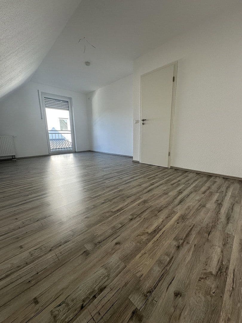 Prenájom domu 125 m², pozemek 292 m², Albert-Spieker-Weg 24, Hamm, Severné Porýnie - Westfálsko Prenájom domu 125 m², pozemek 292 m², Albert-Spieker-Weg 24, Hamm, Severné Porýnie - Westfálsko