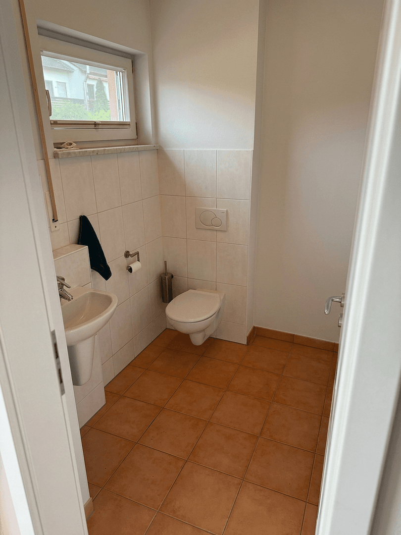 Prenájom domu 112 m², pozemek 162 m², Baiersdorf, Bavorsko Prenájom domu 112 m², pozemek 162 m², Baiersdorf, Bavorsko