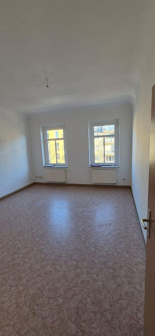 Prenájom bytu 2-izbový 67 m², Schulstraße 26, Chemnitz-Altchemnitz, Sasko Prenájom bytu 2-izbový 67 m², Schulstraße 26, Chemnitz-Altchemnitz, Sasko