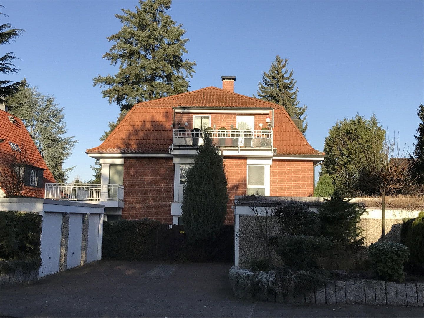 Prenájom bytu 2-izbový 78 m², Ostfeldstr. 55, Hannover, Dolné Sasko Prenájom bytu 2-izbový 78 m², Ostfeldstr. 55, Hannover, Dolné Sasko