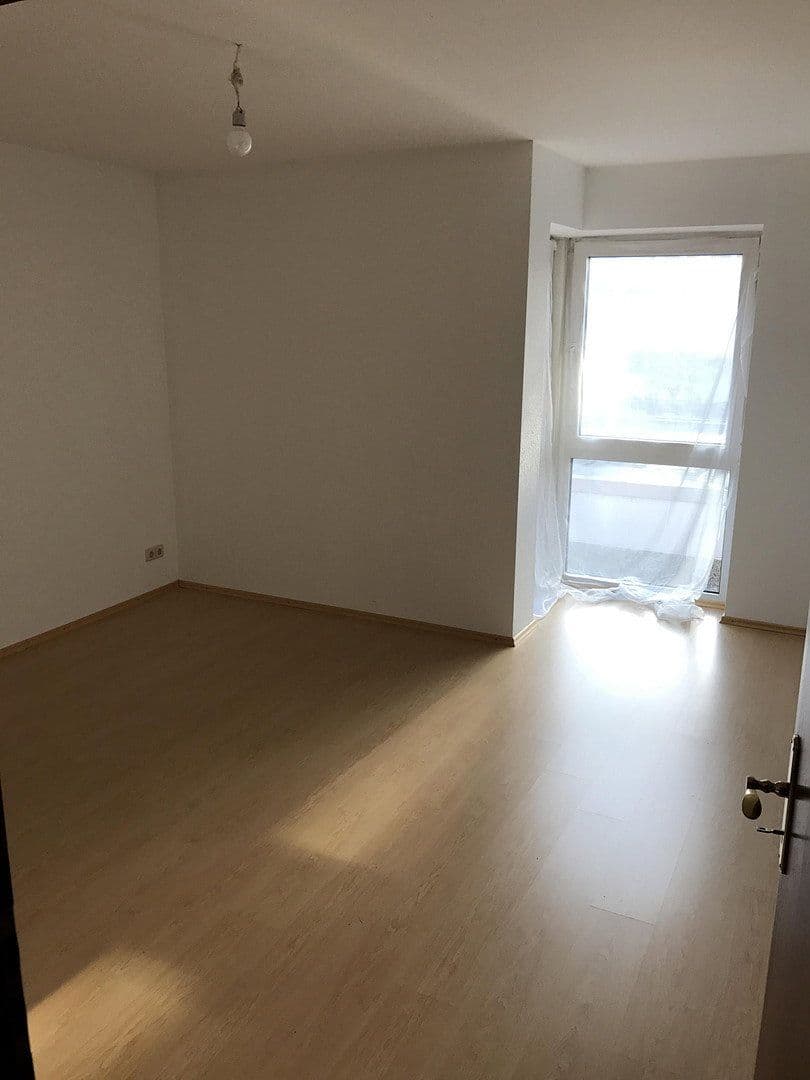 Prenájom bytu 2-izbový 78 m², Ostfeldstr. 55, Hannover, Dolné Sasko Prenájom bytu 2-izbový 78 m², Ostfeldstr. 55, Hannover, Dolné Sasko