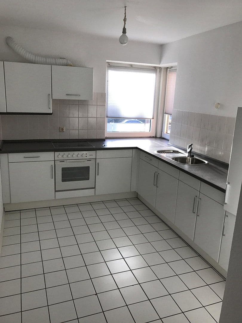Prenájom bytu 2-izbový 78 m², Ostfeldstr. 55, Hannover, Dolné Sasko Prenájom bytu 2-izbový 78 m², Ostfeldstr. 55, Hannover, Dolné Sasko