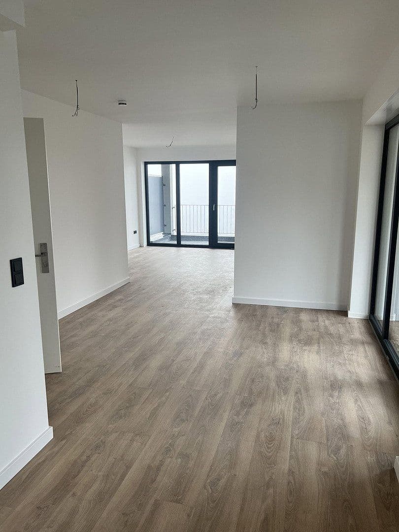 Prenájom bytu 2-izbový 67 m², Herbergstr. 50b, Windeck, Severné Porýnie - Westfálsko Prenájom bytu 2-izbový 67 m², Herbergstr. 50b, Windeck, Severné Porýnie - Westfálsko