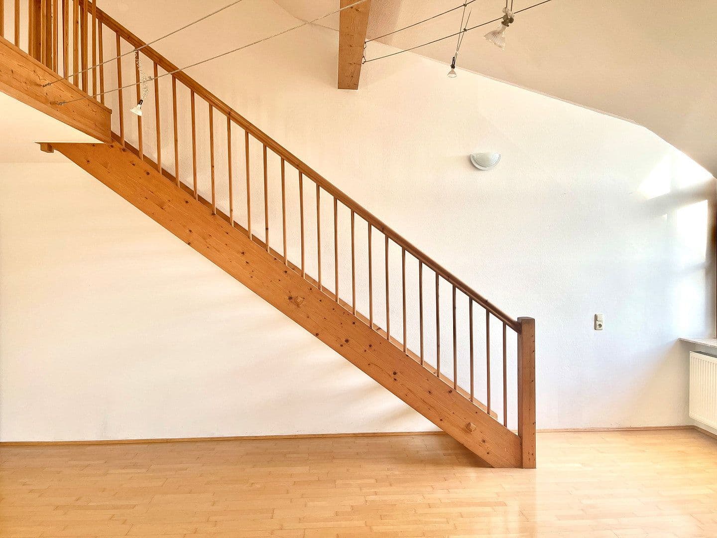 Prenájom bytu 2-izbový 65 m², Deggendorf, Bavorsko Prenájom bytu 2-izbový 65 m², Deggendorf, Bavorsko