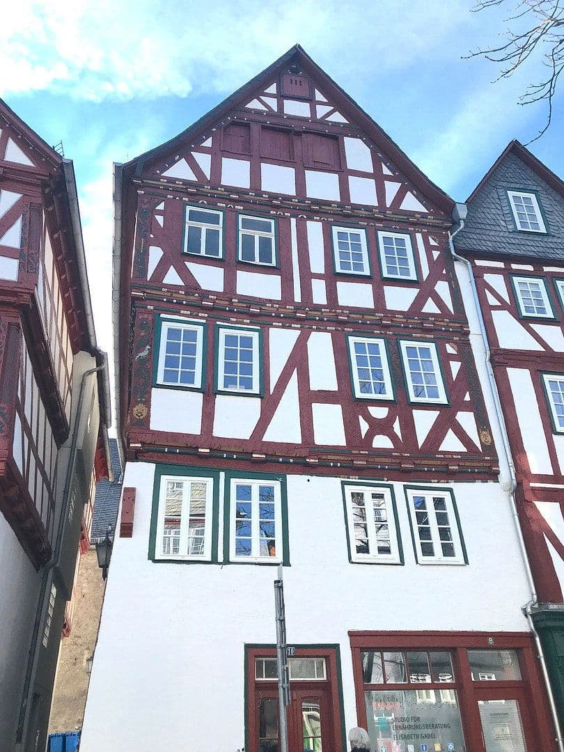 Prenájom domu 130 m², pozemek 130 m², Kornmarkt 10, Herborn, Hesensko Prenájom domu 130 m², pozemek 130 m², Kornmarkt 10, Herborn, Hesensko