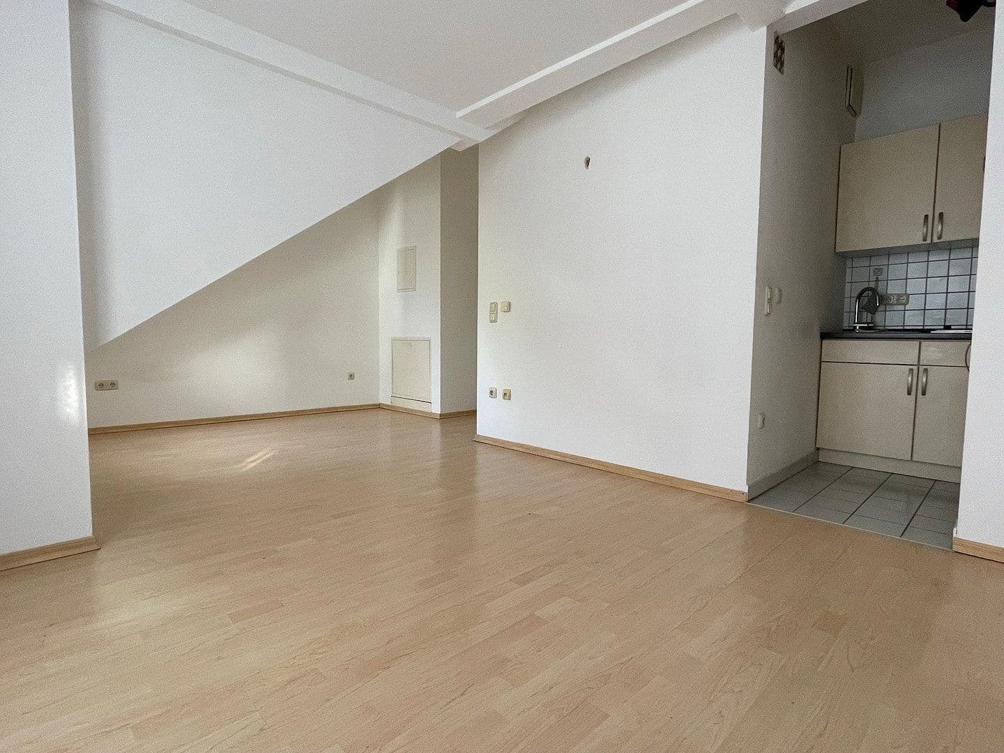 Prenájom bytu 1-izbový 24 m², Heinestr. 4, Ingolstadt, Bavorsko Prenájom bytu 1-izbový 24 m², Heinestr. 4, Ingolstadt, Bavorsko