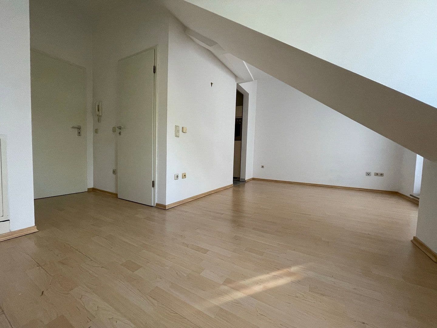 Prenájom bytu 1-izbový 24 m², Heinestr. 4, Ingolstadt, Bavorsko Prenájom bytu 1-izbový 24 m², Heinestr. 4, Ingolstadt, Bavorsko