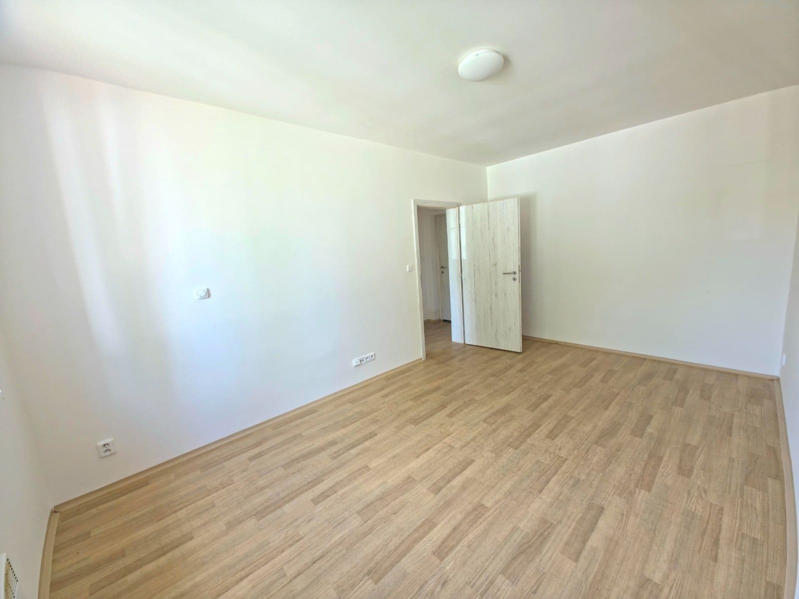 Prenájom bytu 1-izbový 33 m², Mládežnická, Mšené-lázně, Ústecký kraj Prenájom bytu 1-izbový 33 m², Mládežnická, Mšené-lázně, Ústecký kraj