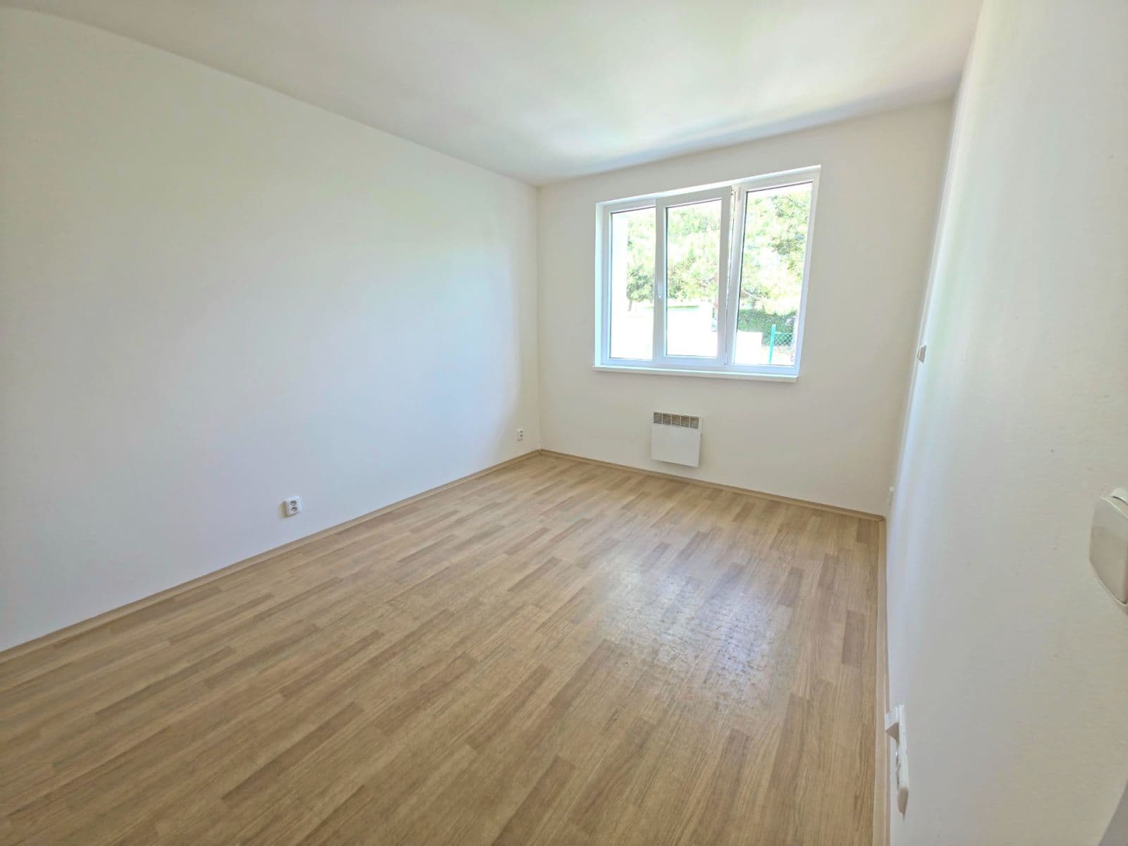 Prenájom bytu 1-izbový 33 m², Mládežnická, Mšené-lázně, Ústecký kraj Prenájom bytu 1-izbový 33 m², Mládežnická, Mšené-lázně, Ústecký kraj
