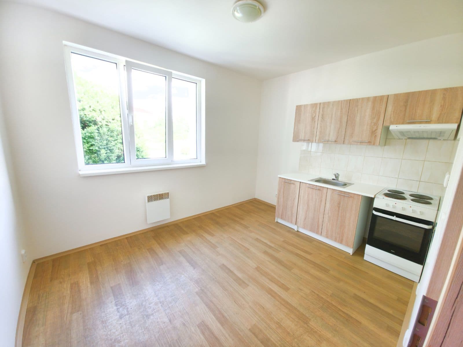Prenájom bytu 1-izbový 33 m², Mládežnická, Mšené-lázně, Ústecký kraj Prenájom bytu 1-izbový 33 m², Mládežnická, Mšené-lázně, Ústecký kraj