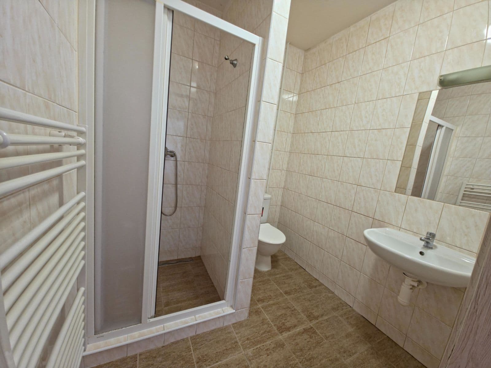 Prenájom bytu 1-izbový 33 m², Mládežnická, Mšené-lázně, Ústecký kraj Prenájom bytu 1-izbový 33 m², Mládežnická, Mšené-lázně, Ústecký kraj