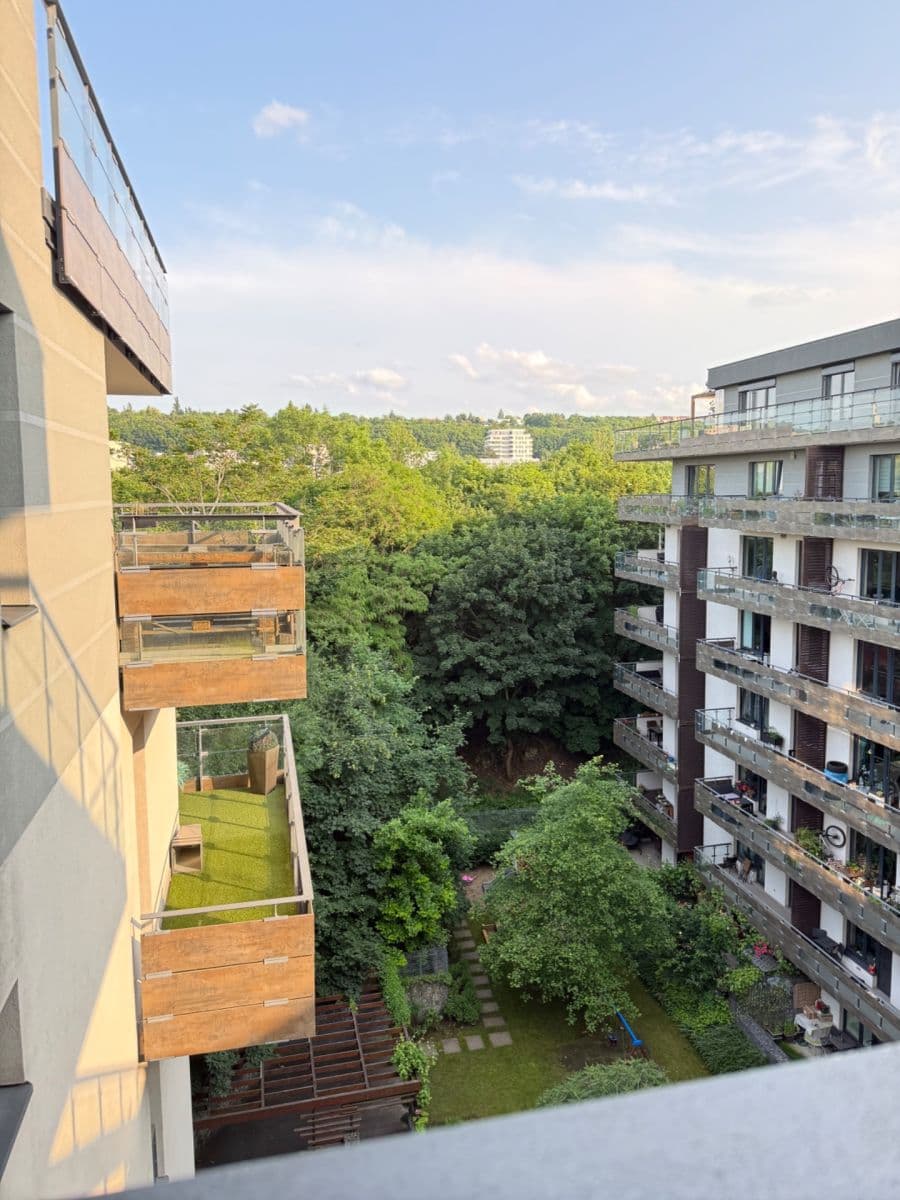 Prenájom bytu 2-izbový 53 m², V Mezihoří, Praha, Praha Prenájom bytu 2-izbový 53 m², V Mezihoří, Praha, Praha