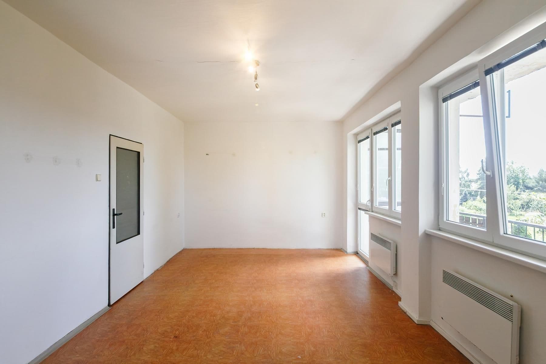 Predaj bytu 3-izbový 73 m², Břežany II, Středočeský kraj Predaj bytu 3-izbový 73 m², Břežany II, Středočeský kraj