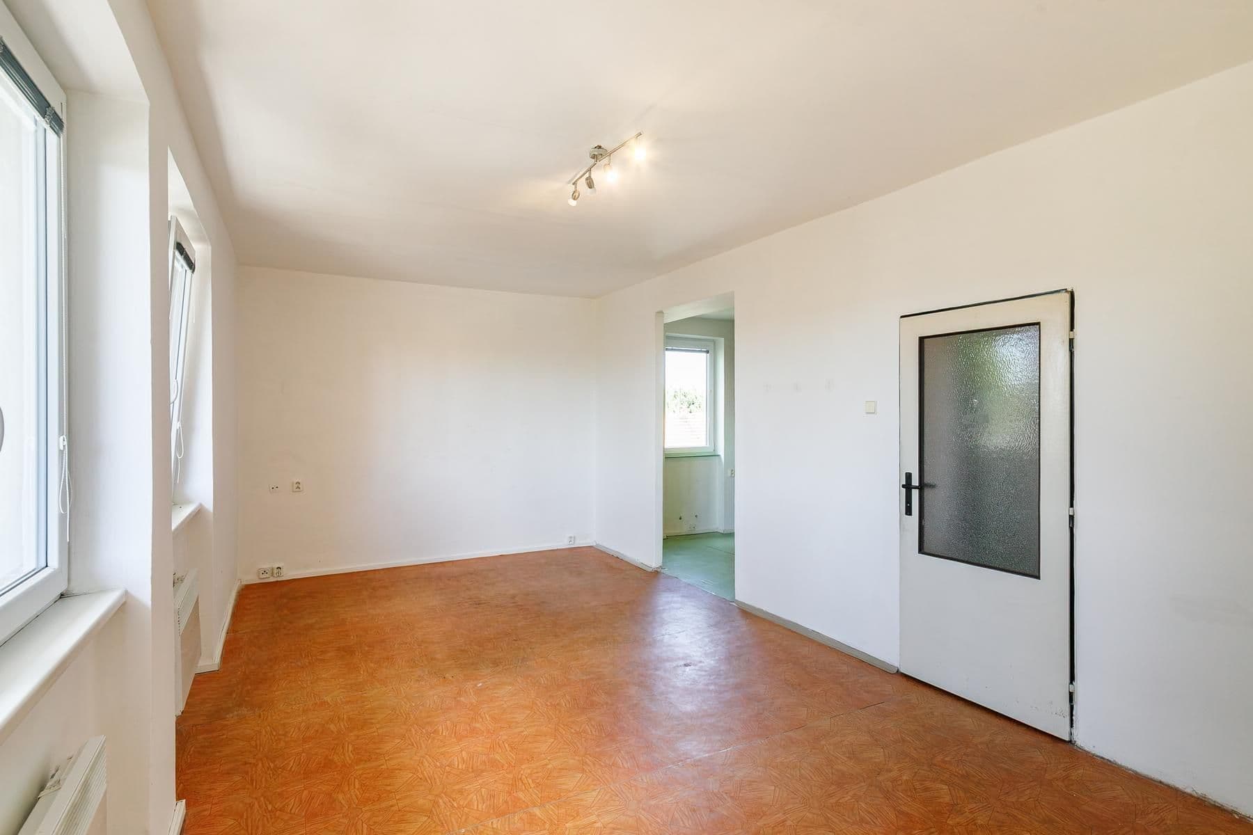 Predaj bytu 3-izbový 73 m², Břežany II, Středočeský kraj Predaj bytu 3-izbový 73 m², Břežany II, Středočeský kraj