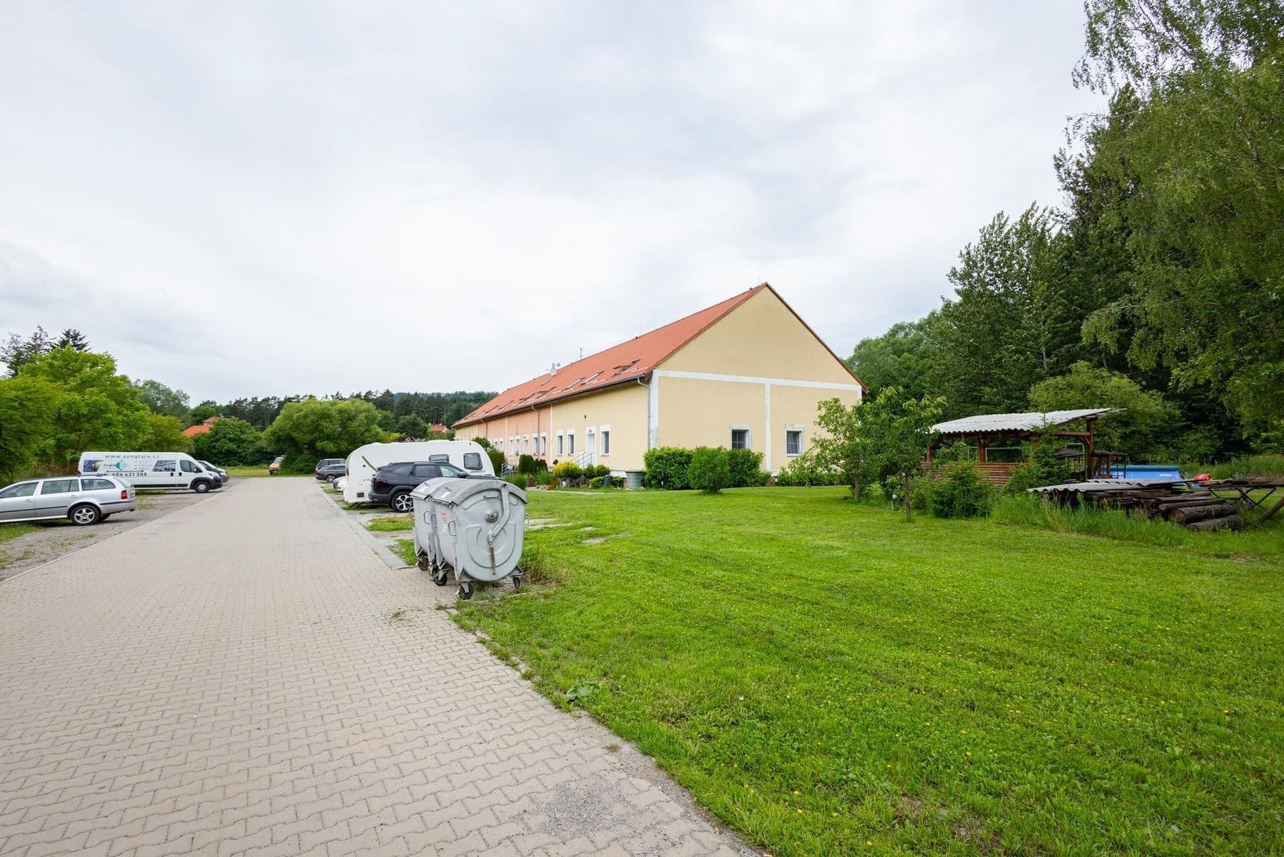 Predaj bytu 1-izbový 29 m², Loděnice, Středočeský kraj Predaj bytu 1-izbový 29 m², Loděnice, Středočeský kraj