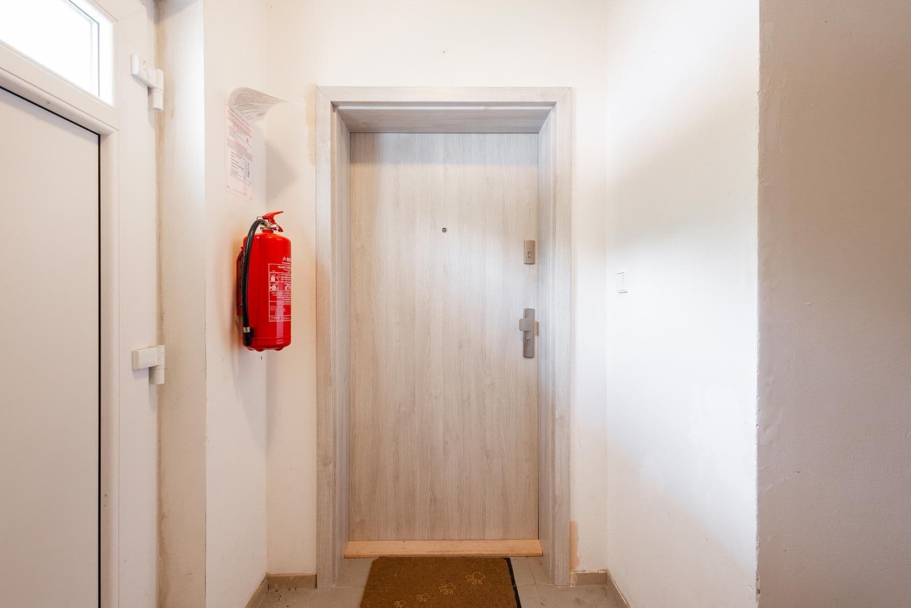 Predaj bytu 1-izbový 29 m², Loděnice, Středočeský kraj Predaj bytu 1-izbový 29 m², Loděnice, Středočeský kraj