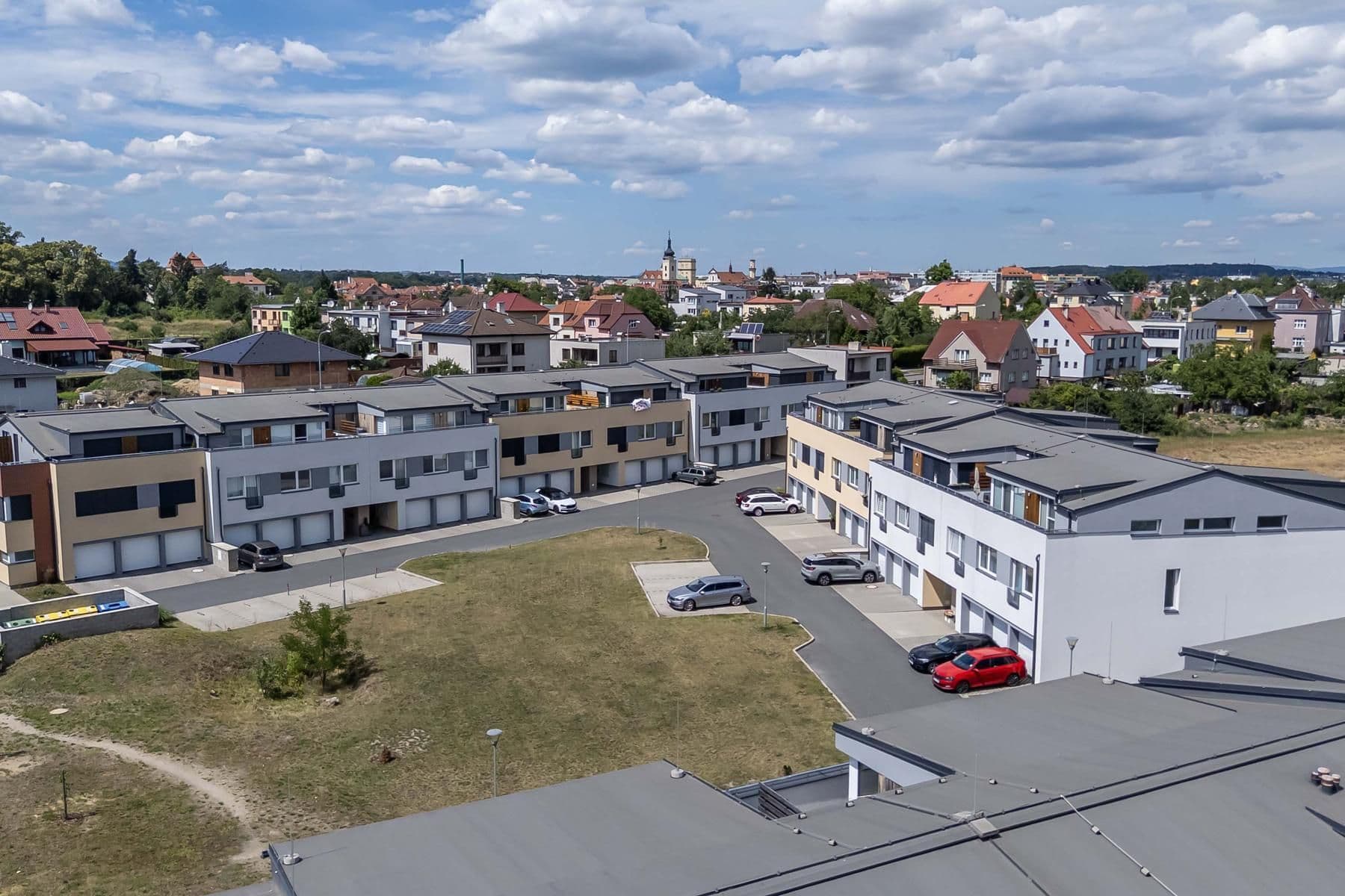 Predaj bytu 2-izbový 75 m², Mileny Hážové, Mladá Boleslav, Středočeský kraj Predaj bytu 2-izbový 75 m², Mileny Hážové, Mladá Boleslav, Středočeský kraj