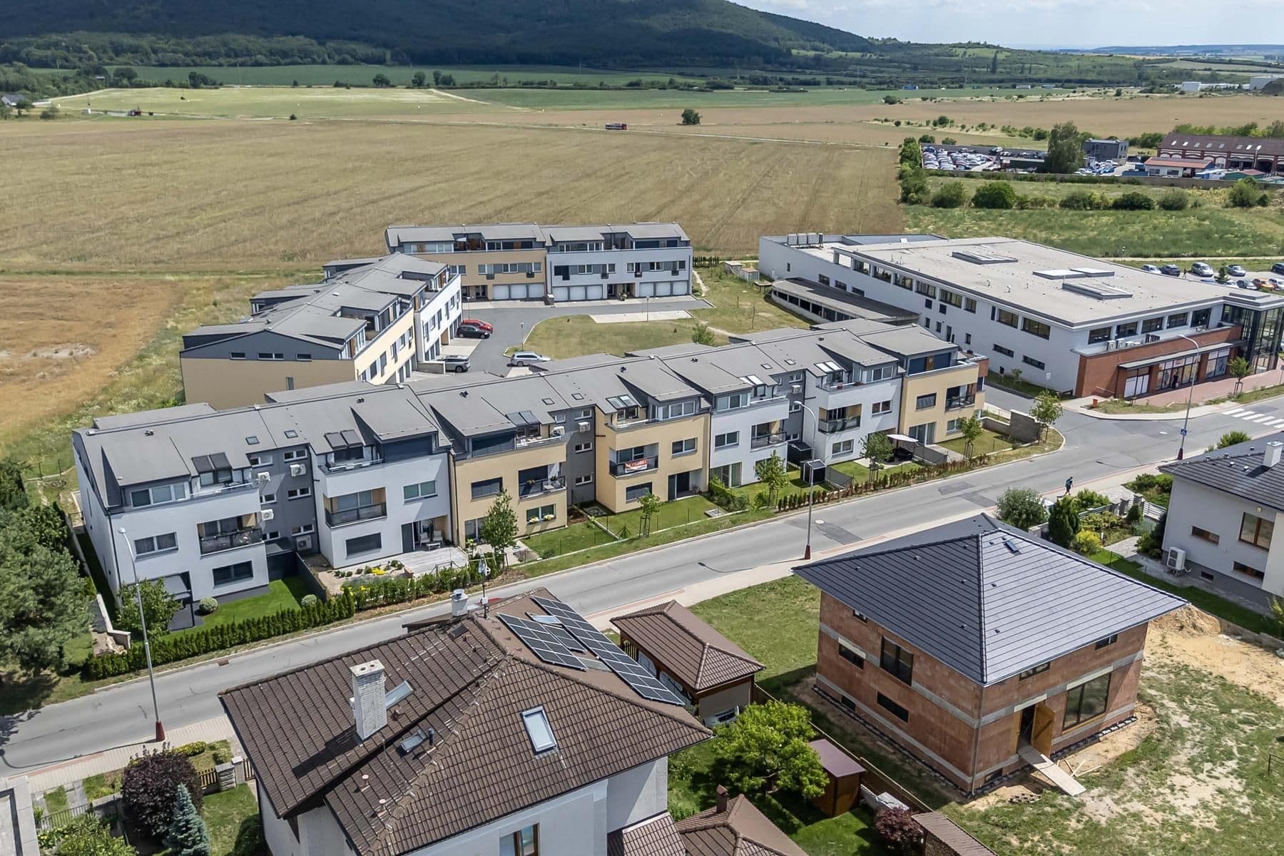 Predaj bytu 2-izbový 75 m², Mileny Hážové, Mladá Boleslav, Středočeský kraj Predaj bytu 2-izbový 75 m², Mileny Hážové, Mladá Boleslav, Středočeský kraj