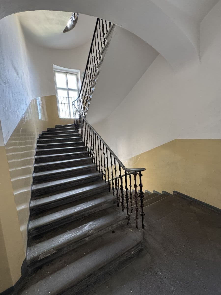 Prenájom bytu 2-izbový 51 m², Štefánikova, Praha, Praha Prenájom bytu 2-izbový 51 m², Štefánikova, Praha, Praha