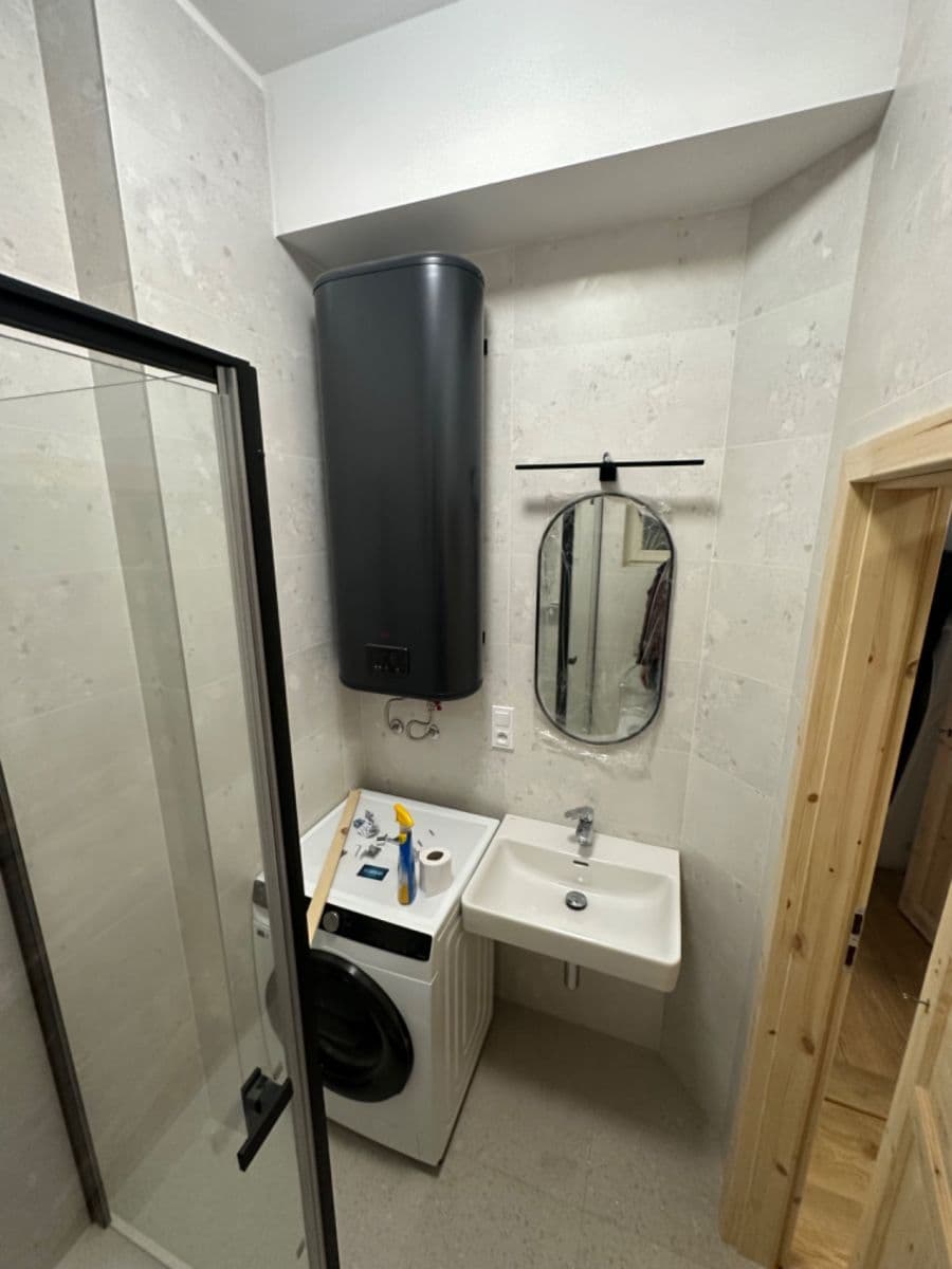 Prenájom bytu 2-izbový 60 m², Vinohradská, Praha, Praha Prenájom bytu 2-izbový 60 m², Vinohradská, Praha, Praha