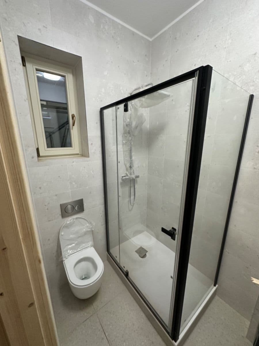 Prenájom bytu 2-izbový 60 m², Vinohradská, Praha, Praha Prenájom bytu 2-izbový 60 m², Vinohradská, Praha, Praha