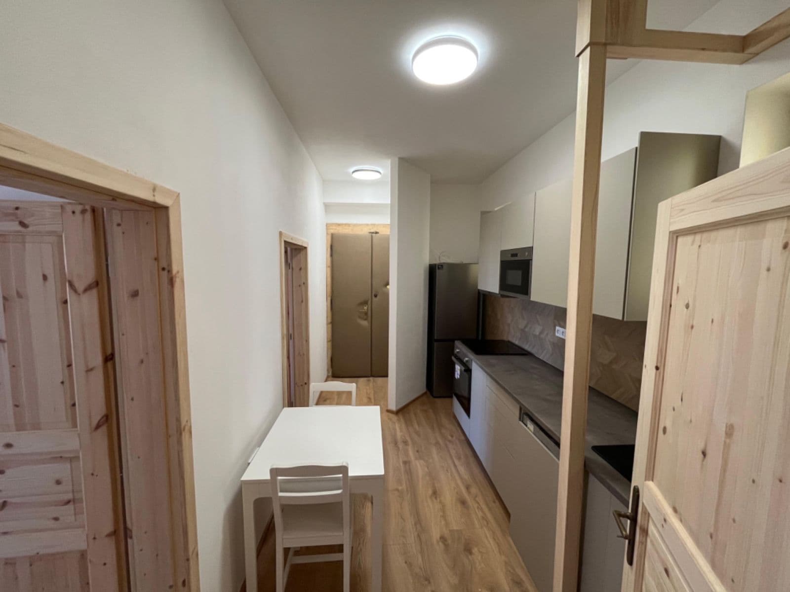 Prenájom bytu 2-izbový 60 m², Vinohradská, Praha, Praha Prenájom bytu 2-izbový 60 m², Vinohradská, Praha, Praha