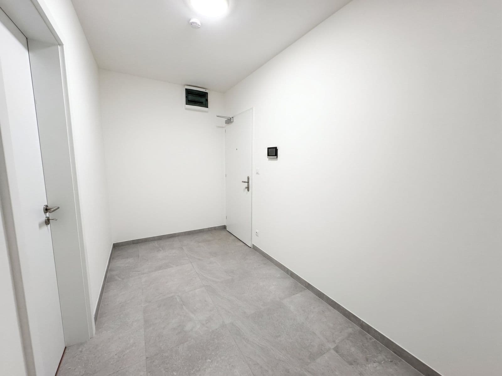 Prenájom bytu 2-izbový 48 m², Kovářská, Praha, Praha Prenájom bytu 2-izbový 48 m², Kovářská, Praha, Praha