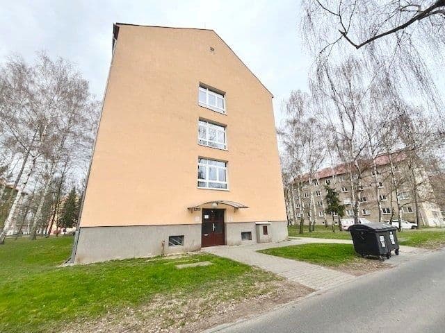 Prenájom bytu 1-izbový 32 m², Sevastopolská, Kladno, Středočeský kraj Prenájom bytu 1-izbový 32 m², Sevastopolská, Kladno, Středočeský kraj