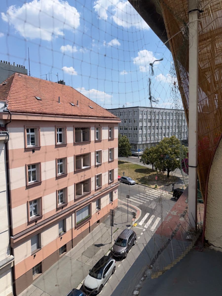 Prenájom bytu 1-izbový 23 m², Dačického, Praha, Praha Prenájom bytu 1-izbový 23 m², Dačického, Praha, Praha