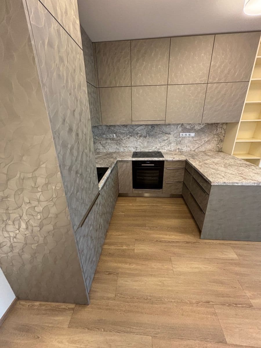 Prenájom bytu 3-izbový 75 m², Olgy Havlové, Praha, Praha Prenájom bytu 3-izbový 75 m², Olgy Havlové, Praha, Praha