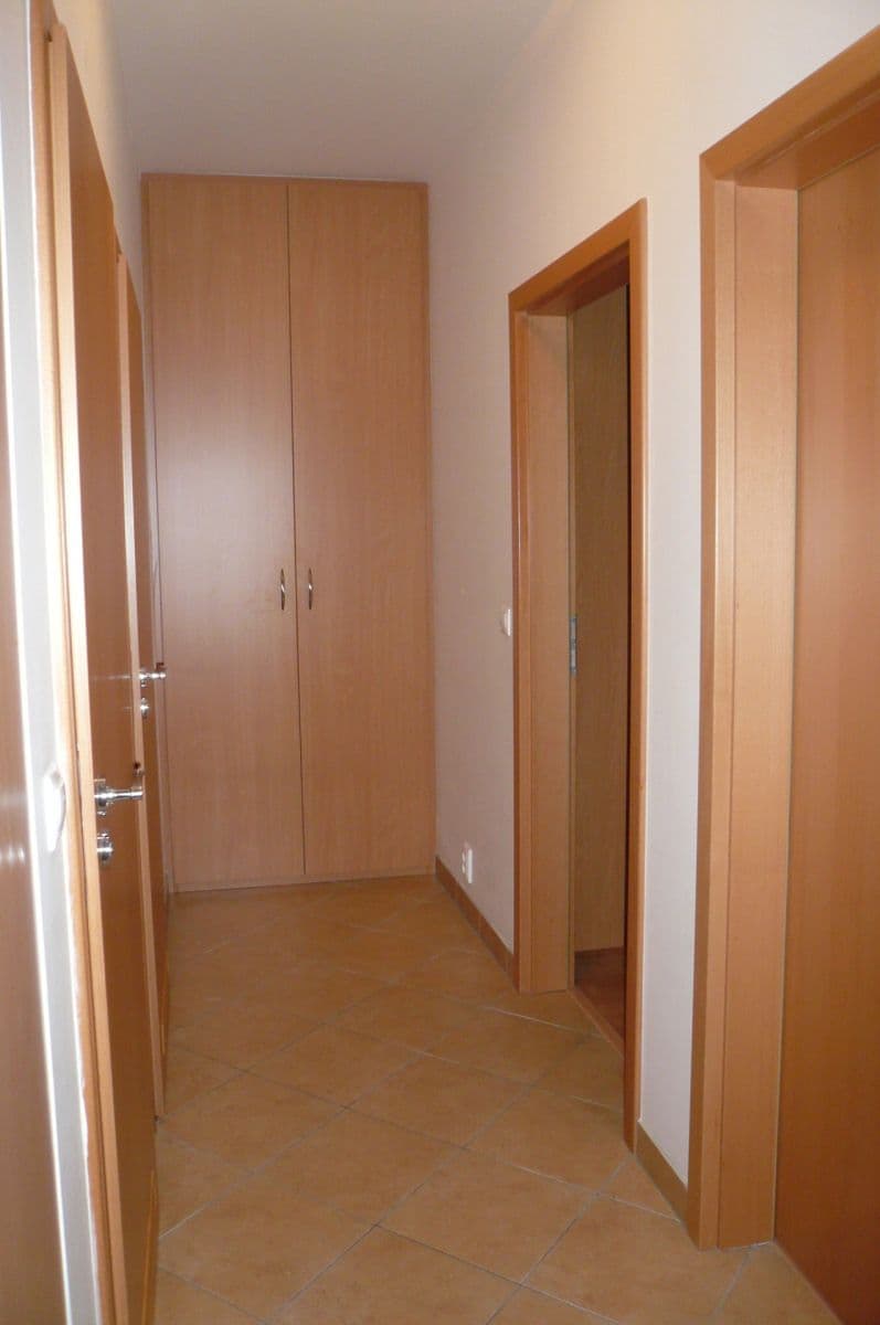 Prenájom bytu 3-izbový 84 m², Na Neklance, Praha, Praha Prenájom bytu 3-izbový 84 m², Na Neklance, Praha, Praha