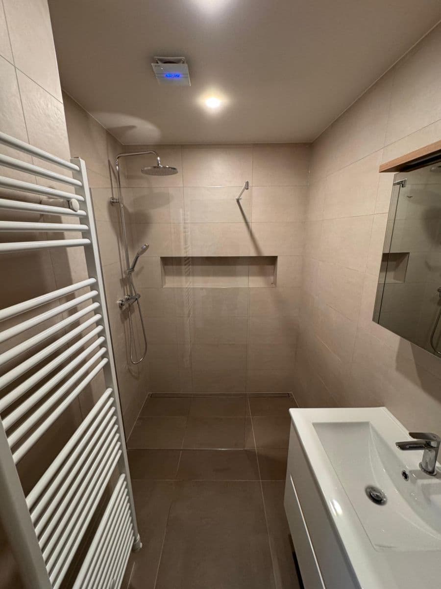 Prenájom bytu 2-izbový 46 m², Střížkovská, Praha, Praha Prenájom bytu 2-izbový 46 m², Střížkovská, Praha, Praha