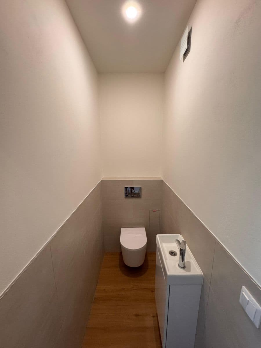 Prenájom bytu 2-izbový 46 m², Střížkovská, Praha, Praha Prenájom bytu 2-izbový 46 m², Střížkovská, Praha, Praha