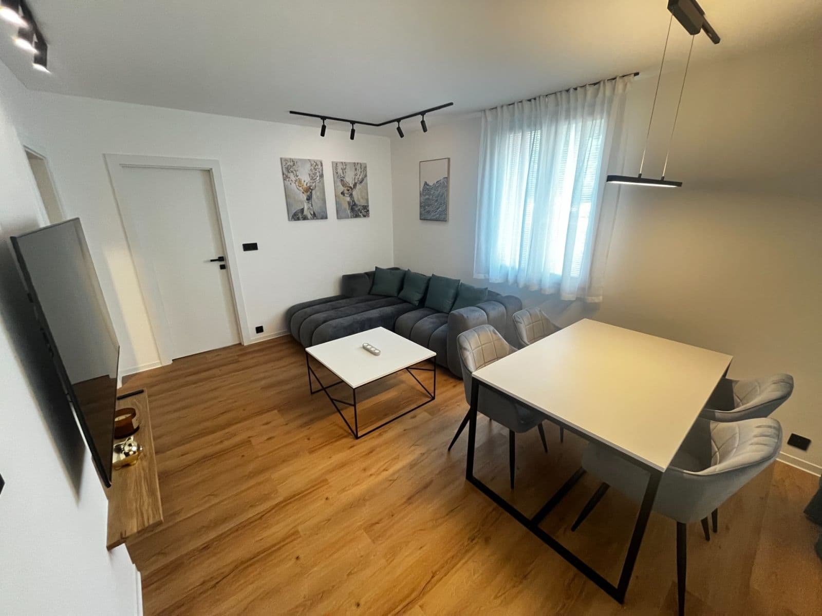 Prenájom bytu 3-izbový 65 m², Křimická, Plzeň, Plzeňský kraj Prenájom bytu 3-izbový 65 m², Křimická, Plzeň, Plzeňský kraj