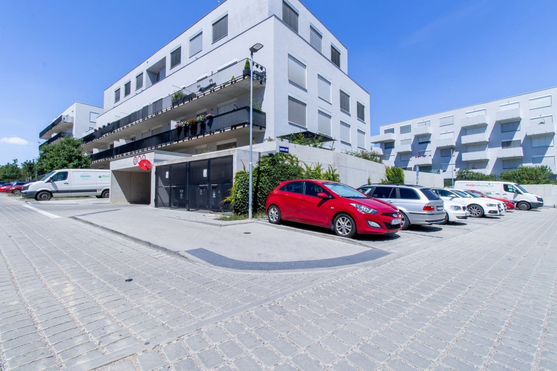 Prenájom bytu 1-izbový 30 m², Bohumila Landy, Kladno, Středočeský kraj Prenájom bytu 1-izbový 30 m², Bohumila Landy, Kladno, Středočeský kraj