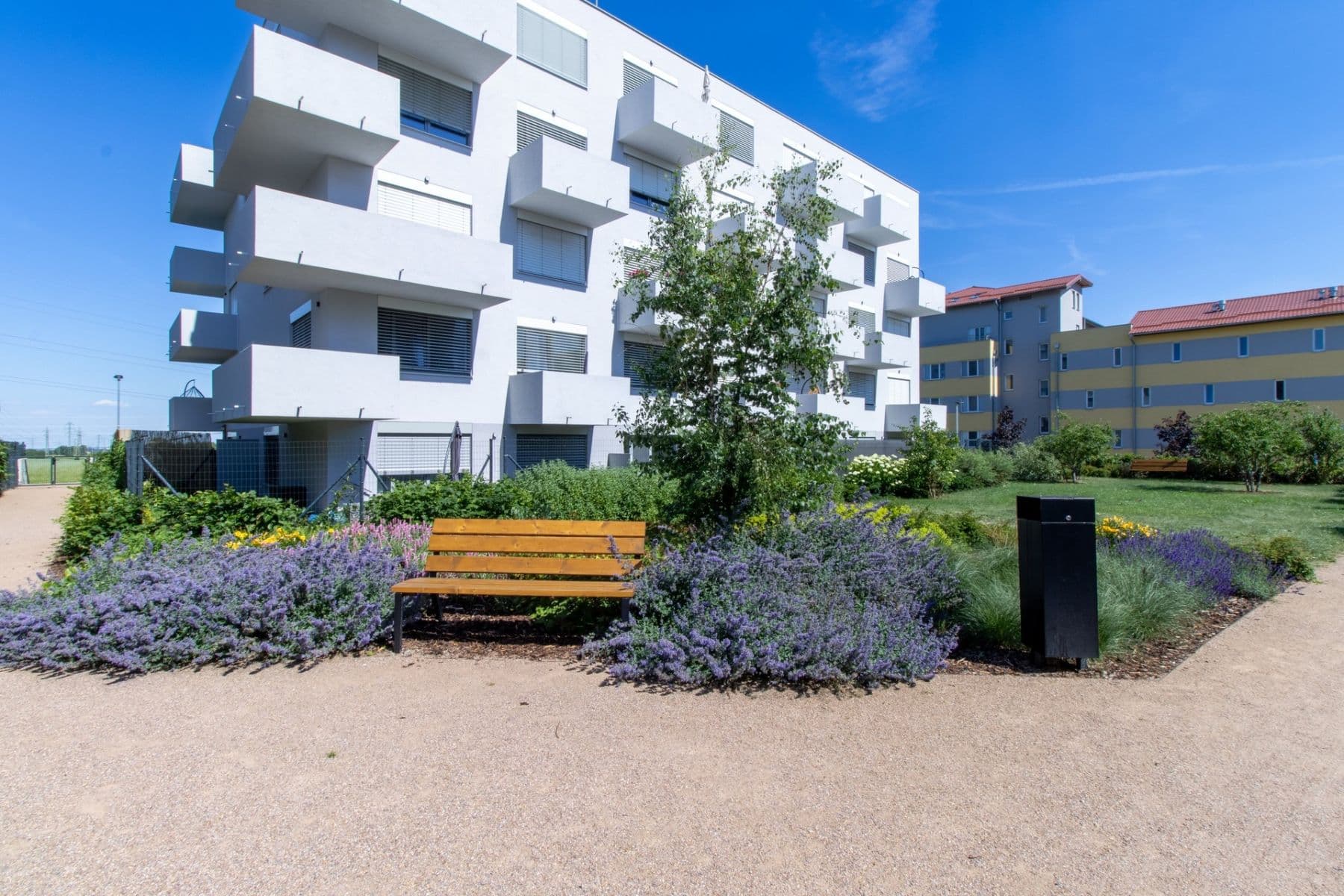 Prenájom bytu 1-izbový 30 m², Bohumila Landy, Kladno, Středočeský kraj Prenájom bytu 1-izbový 30 m², Bohumila Landy, Kladno, Středočeský kraj