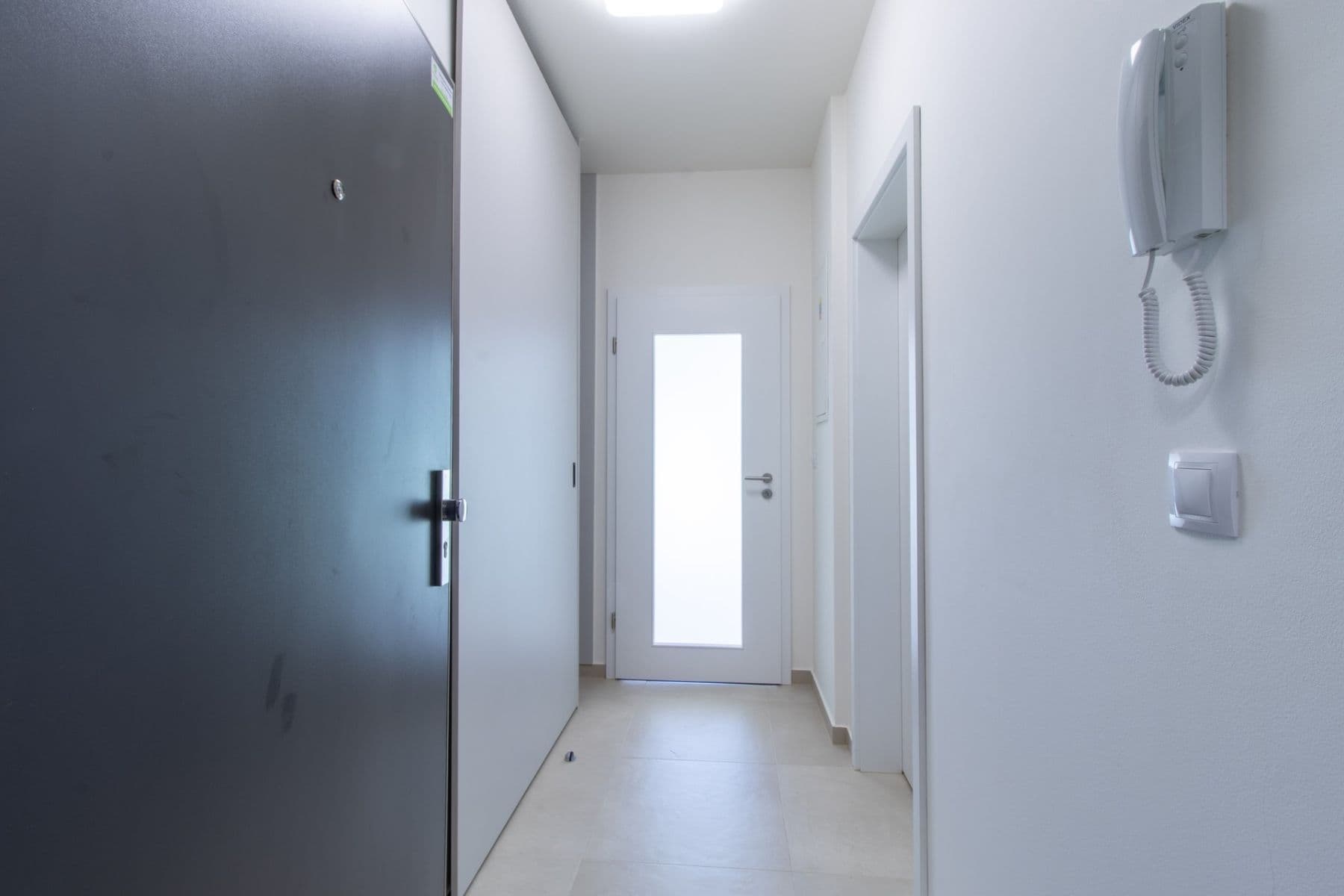Prenájom bytu 1-izbový 30 m², Bohumila Landy, Kladno, Středočeský kraj Prenájom bytu 1-izbový 30 m², Bohumila Landy, Kladno, Středočeský kraj