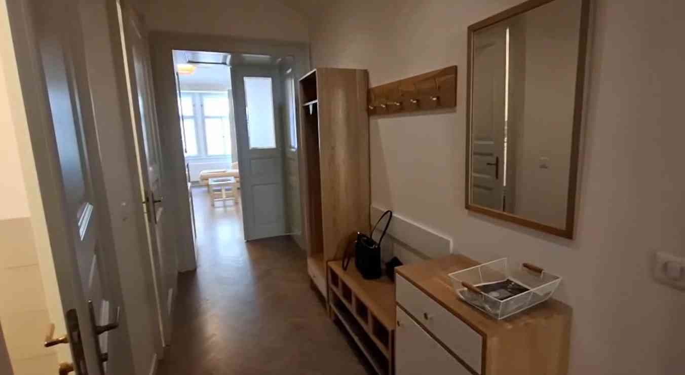 Prenájom bytu 2-izbový 84 m², Žatecká, Praha, Praha Prenájom bytu 2-izbový 84 m², Žatecká, Praha, Praha