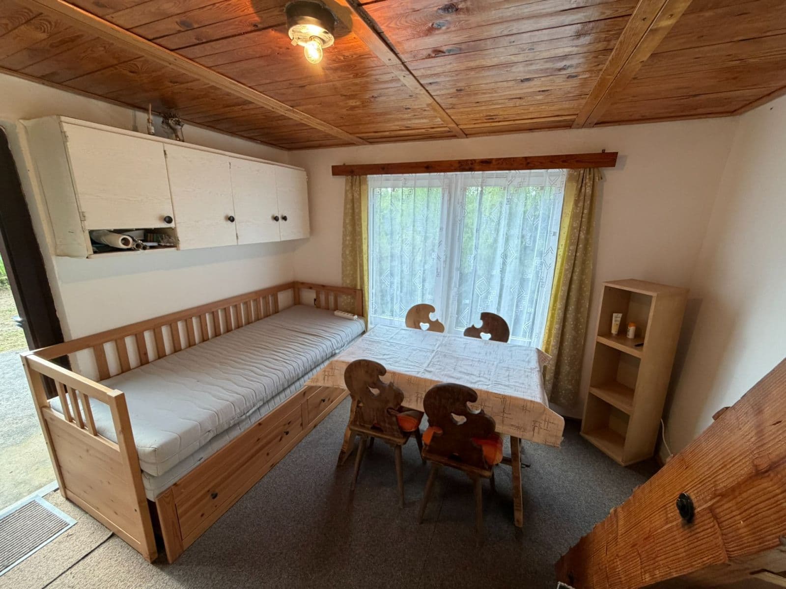 Predaj rekreačného objektu 30 m², pozemok 457 m², Pašinka, Středočeský kraj Predaj rekreačného objektu 30 m², pozemok 457 m², Pašinka, Středočeský kraj