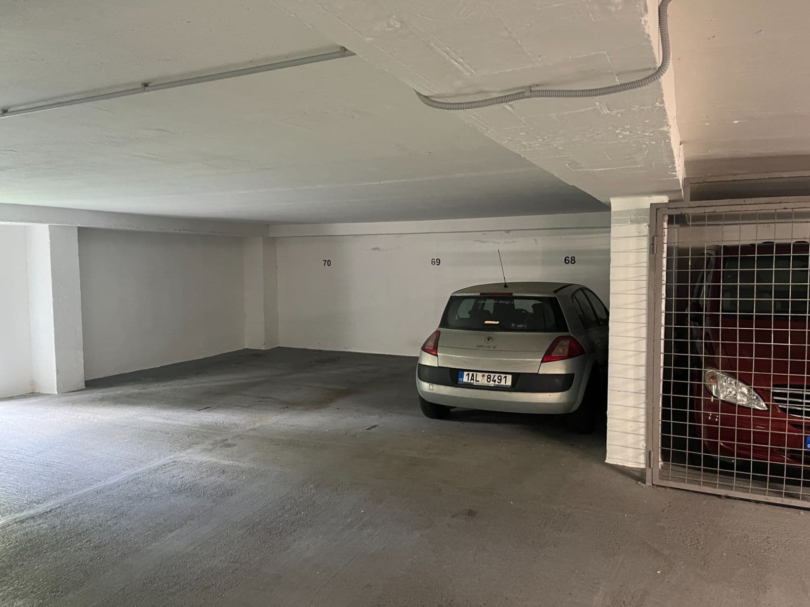 Predaj garáže 12 m², Pod Klaudiánkou, Praha, Praha Predaj garáže 12 m², Pod Klaudiánkou, Praha, Praha