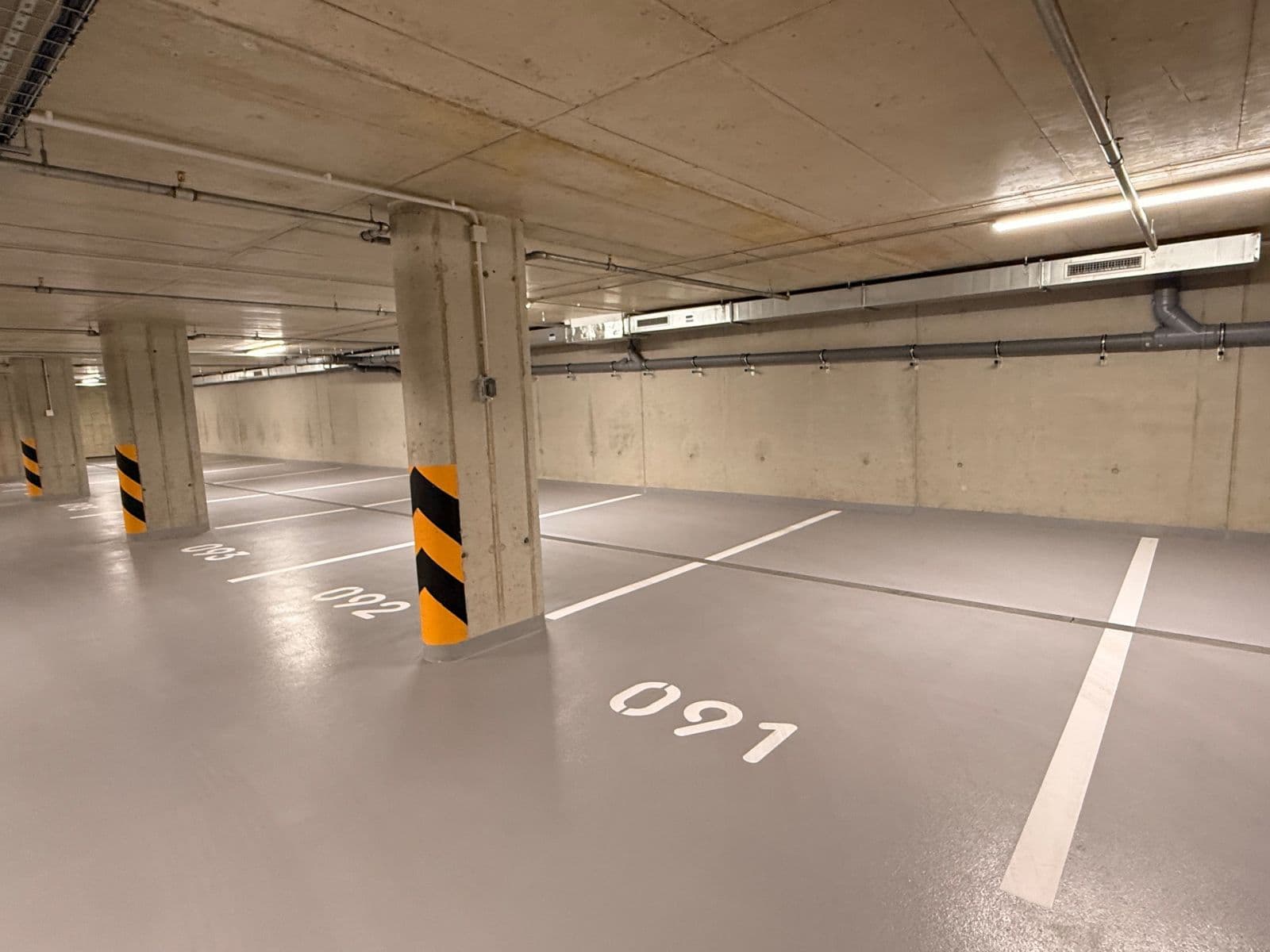 Prenájom bytu 4-izbový 77 m², Hartigova, Praha, Praha Prenájom bytu 4-izbový 77 m², Hartigova, Praha, Praha