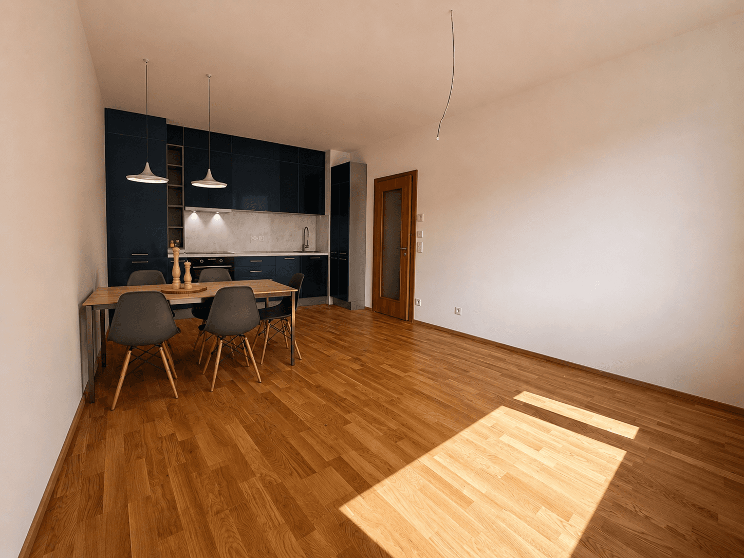 Prenájom bytu 4-izbový 77 m², Hartigova, Praha, Praha Prenájom bytu 4-izbový 77 m², Hartigova, Praha, Praha